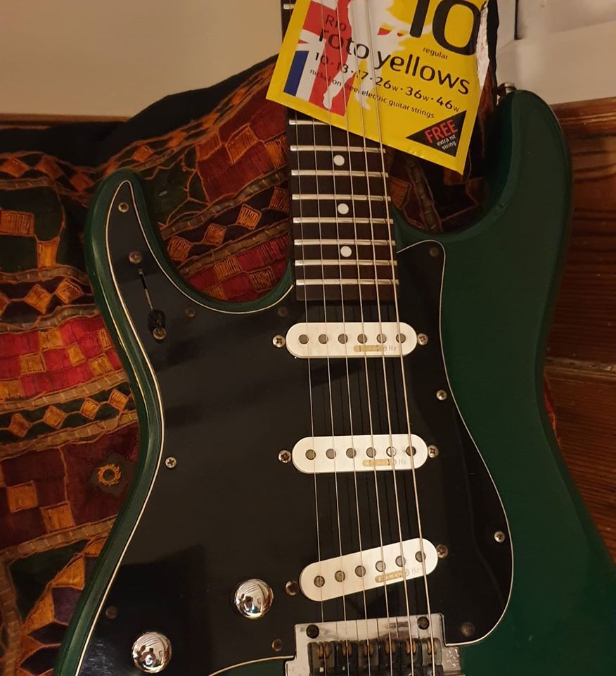 old faithful green stratocaster....